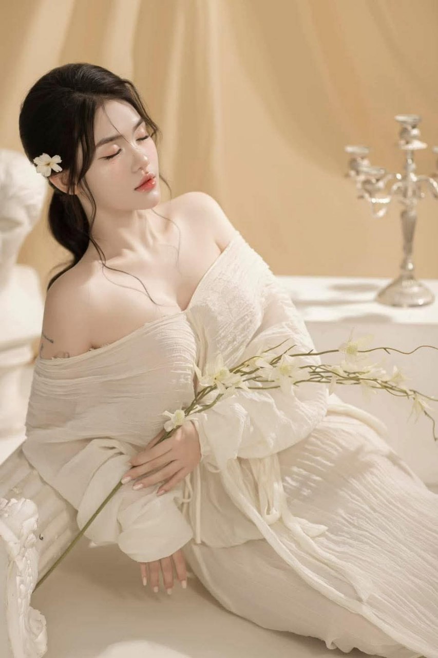 IPX-907 ẤN TƯỢNG ĐẦU TIÊN 155 撃撃TÁC ĐỘNG Yami Rin (ブルーレイディスク)